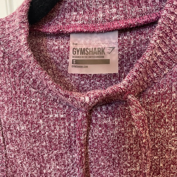 Gymshark top, size small - Picture 3 of 3